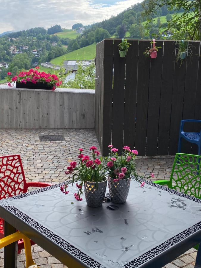 Casa Sciliar Centro Paese Pink Apartment Fiè Екстериор снимка